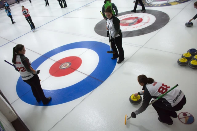 september-16-18-womens-curling-tournament-16