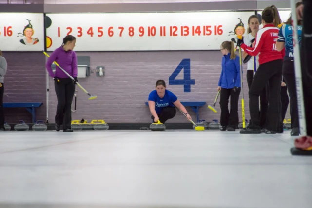 september-16-18-womens-curling-tournament-24
