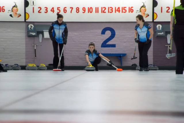 september-16-18-womens-curling-tournament-35
